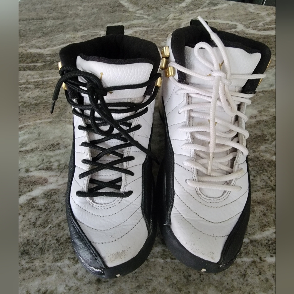 Boys Air Jordan size 3.5